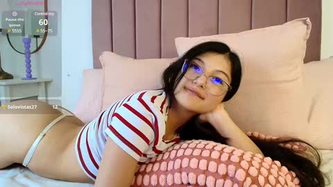 Evaa Depp online show from 12.18.24