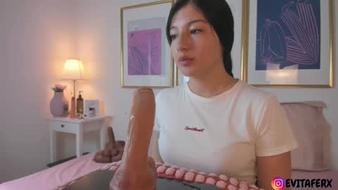 Evaa Depp online show from 09.24.25