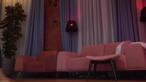 Eva online show from 02.27.25