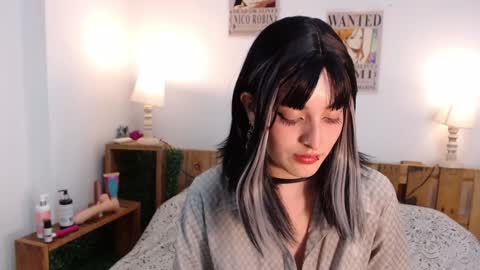 E V A online show from 12.07.24