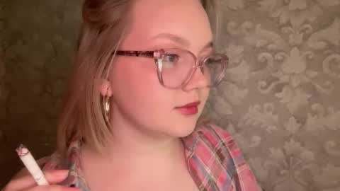 eva_kittenn online show from 09.19.25