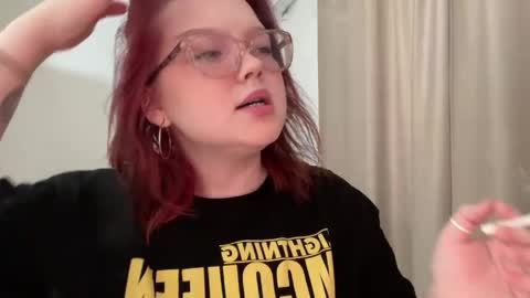 Snapshot of eva_kittenn chatting on 04.21.26 eva_kittenn online show from 04.21.26