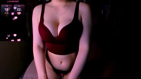 Snapshot of eva_lawrence chatting on 02.22.26 Eva online show from 02.22.26