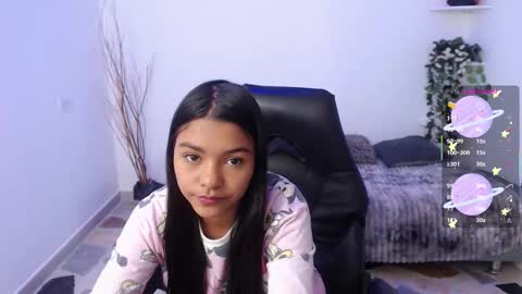 Eva  online show from 01.11.26