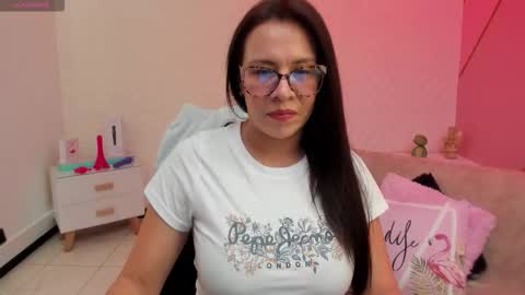 Eva  online show from 03.25.26