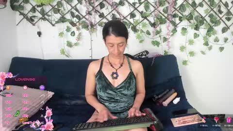 Eva  online show from 01.09.26