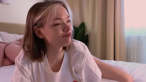 Eva online show from 02.15.25