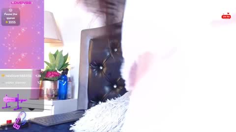 Eva Notty  online show from 01.14.25