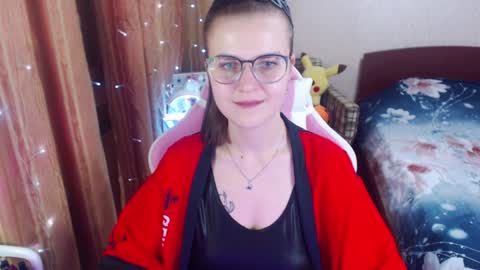 Eva online show from 12.25.24