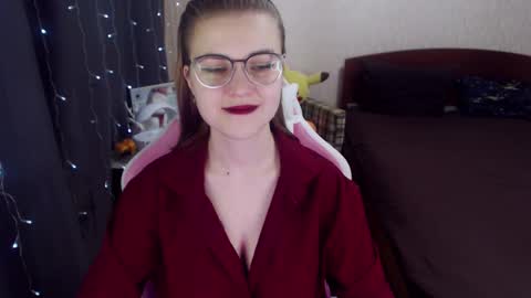 Eva online show from 02.14.25