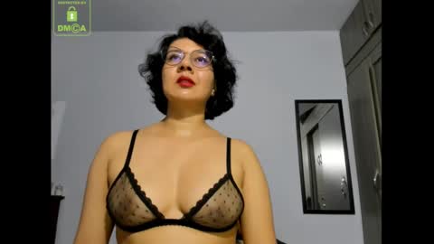 Snapshot of eva_rain01 chatting on 12.27.24 Eva online show from 12.27.24