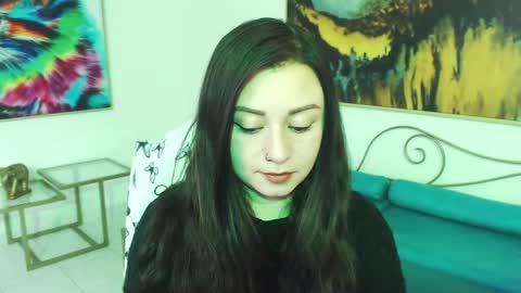 Snapshot of eva_rosell chatting on 04.19.26 Eva online show from 04.19.26