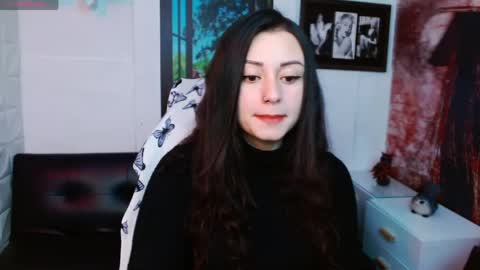 Snapshot of eva_rosell chatting on 04.24.26 Eva online show from 04.24.26
