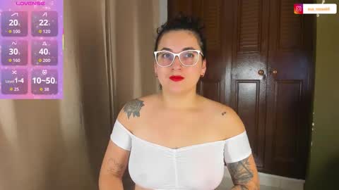 Eva  online show from 09.16.25
