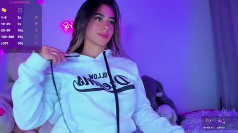 Snapshot of eva_shinee_ chatting on 09.16.25 Eva Shinee online show from 09.16.25