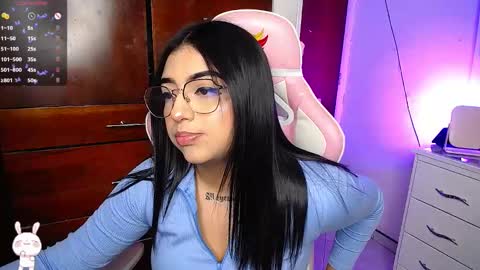Eva  online show from 12.03.24