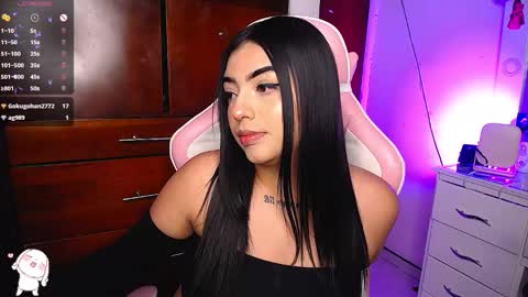 Eva  online show from 01.04.25