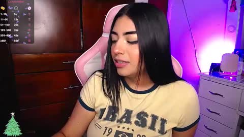 Eva  online show from 02.12.25
