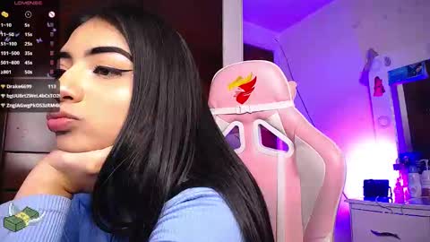 Eva  online show from 03.06.25
