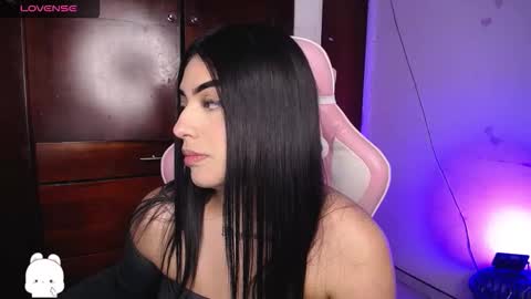 Eva  online show from 09.14.25