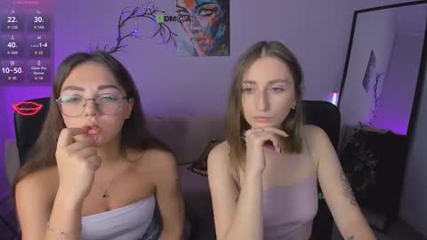 Snapshot of eva_smiith_ chatting on 10.13.25 Eva online show from 10.13.25