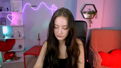 Snapshot of eva_smiith_ chatting on 02.05.26 Eva online show from 02.05.26