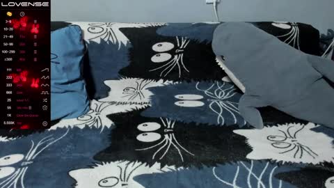 Snapshot of eva_zero chatting on 12.19.24 Eva online show from 12.19.24