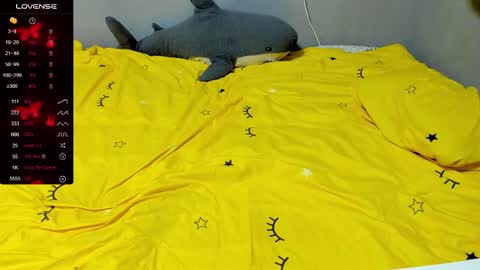 Snapshot of eva_zero chatting on 02.12.25 Eva online show from 02.12.25