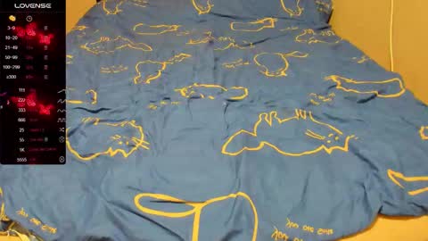 Snapshot of eva_zero chatting on 09.19.25 Eva online show from 09.19.25