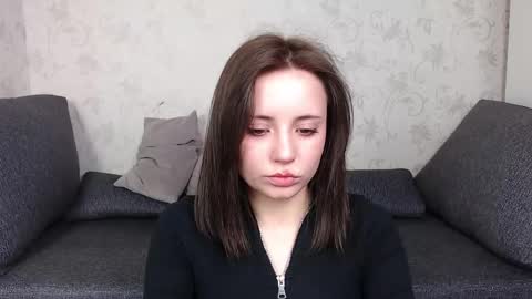 Snapshot of evaa_love_ chatting on 04.23.26 Eva online show from 04.23.26