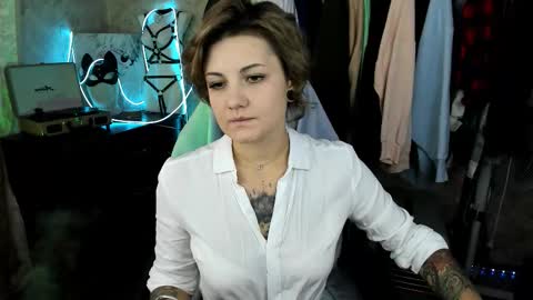 Eva Brownie online show from 09.12.25