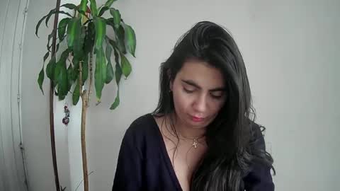 evacollins12 online show from 12.16.24