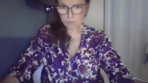 evaglad online show from 10.08.25