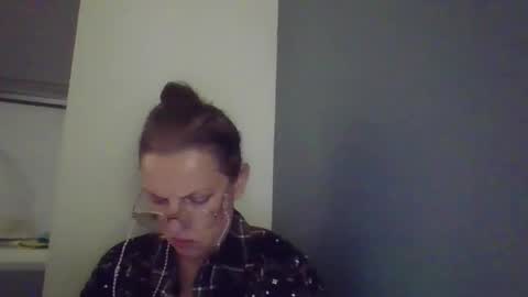 evaglad online show from 11.02.25