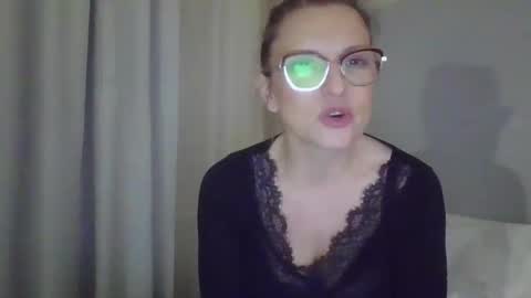 evaglad online show from 11.13.25