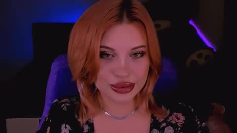 Snapshot of evaharve chatting on 10.23.25 Eva online show from 10.23.25