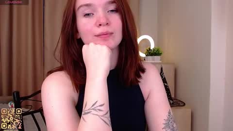 Snapshot of evajackson111 chatting on 10.21.25 evajackson111 online show from 10.21.25