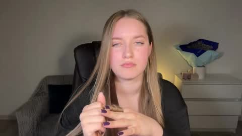 Eva online show from 04.18.26