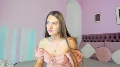 Snapshot of evalaniss chatting on 05.22.26 Eva online show from 05.22.26
