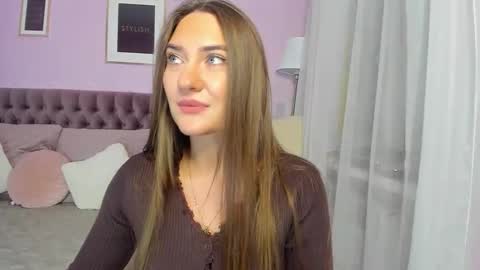 Snapshot of evalaniss chatting on 05.25.26 Eva online show from 05.25.26