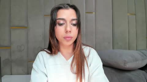 Snapshot of evalims chatting on 09.21.25 EVA online show from 09.21.25