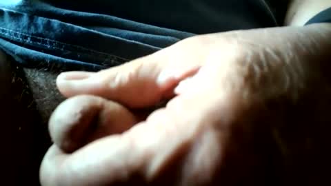Snapshot of evamale chatting on 05.29.26 evamale online show from 05.29.26