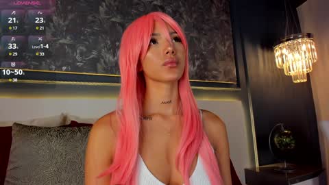 Snapshot of evamoretti chatting on 01.12.25 Eva Moretti online show from 01.12.25