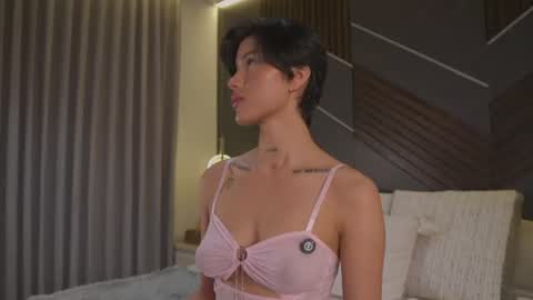 Snapshot of evamorettii chatting on 07.24.26 Eva Moretti online show from 07.24.26