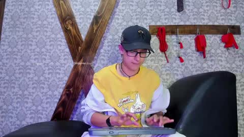 Evan Smitt online show from 12.10.24