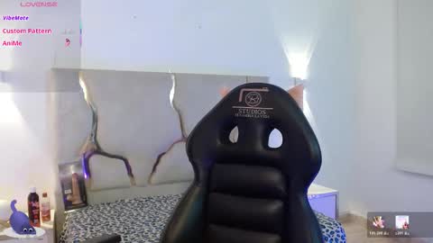 evan_tay online show from 02.13.26