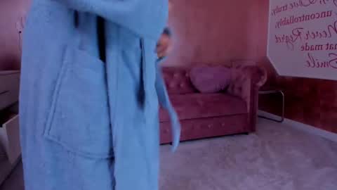 Eva online show from 02.16.25