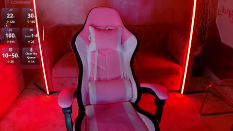 Eva online show from 11.26.25