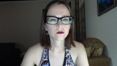 Snapshot of evangeline06 chatting on 06.25.26 YourMistress online show from 06.25.26