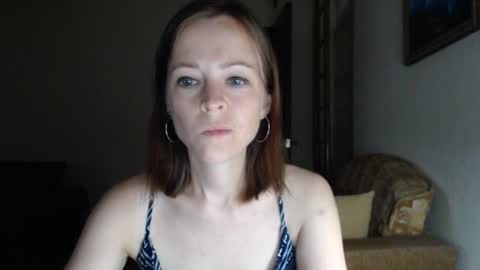 Snapshot of evangeline06 chatting on 07.20.26 YourMistress online show from 07.20.26